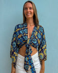 Giulia – Bleu jaune : Kimono court d’été, léger et élégant