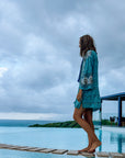 Alba - Turquoise : Kimono court bohème léger et élégant en toute occasion