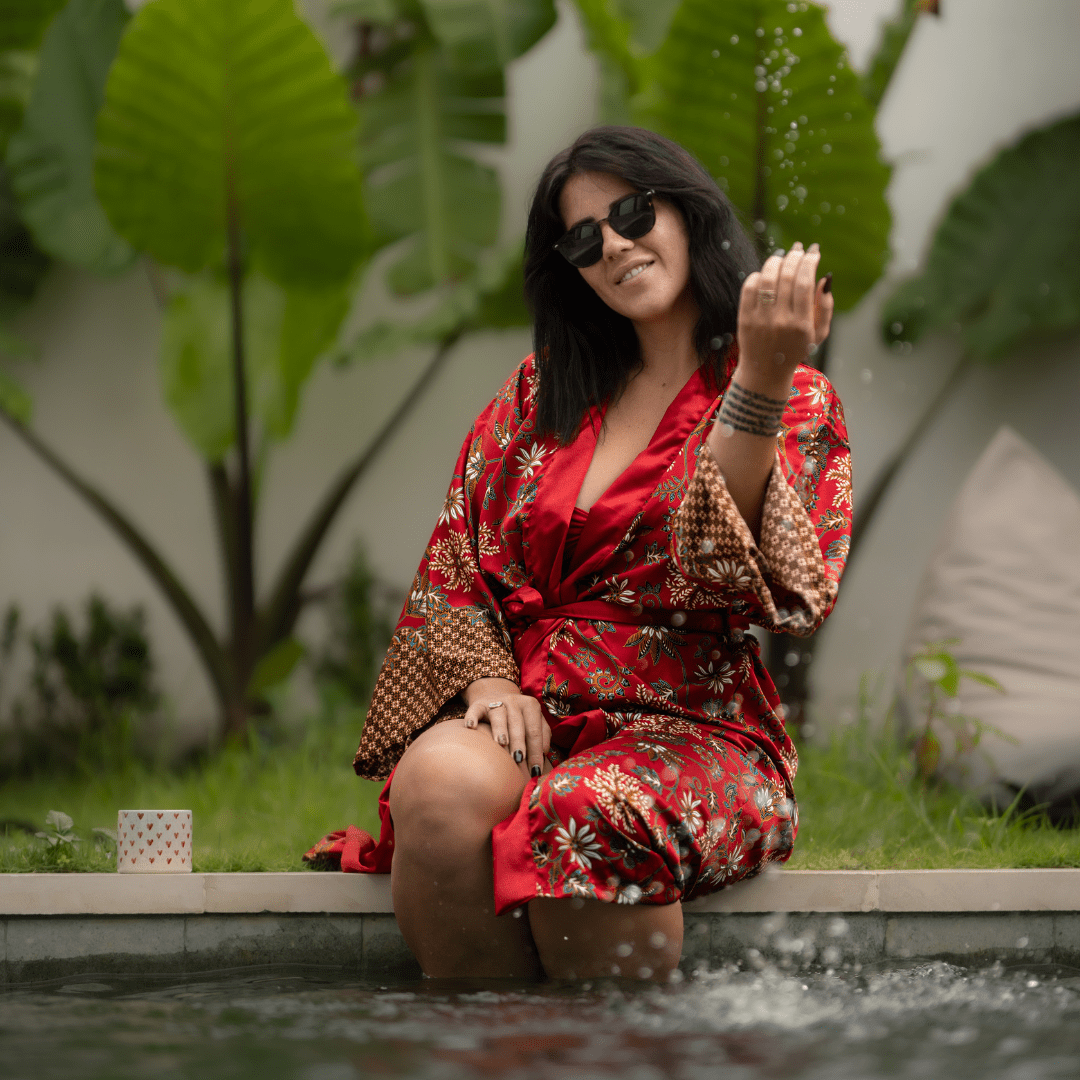 Le kimono femme : l’alliance parfaite entre élégance et confort - Amboria