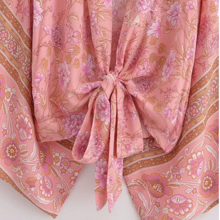 Giulia – Rose : Kimono court d’été, léger et élégant