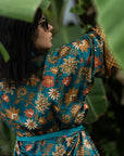 Ubud – Vert fleuri : Kimono long en soie
