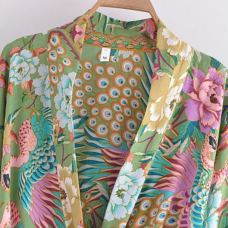 Giulia – Vert rose : Kimono court d’été, léger et élégant