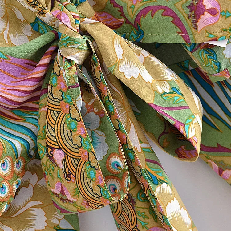Giulia – Vert rose : Kimono court d’été, léger et élégant