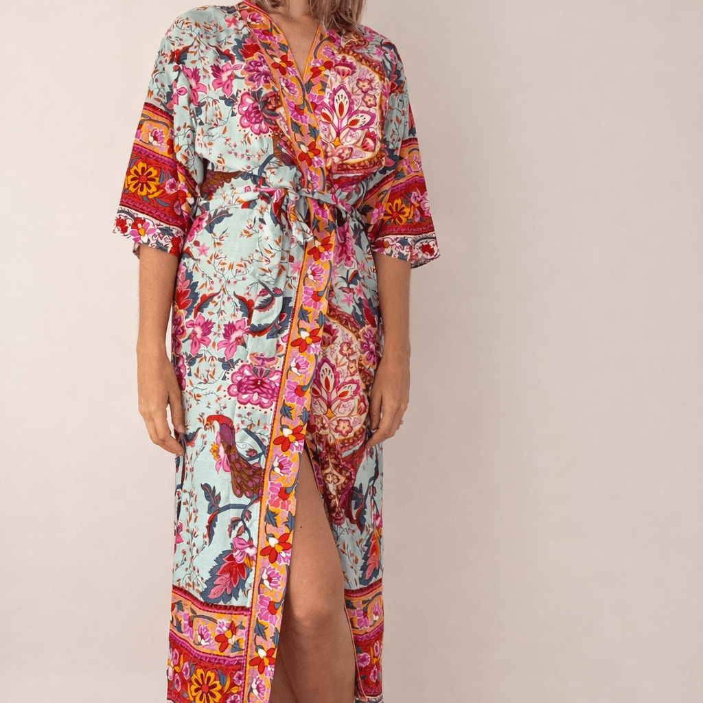 Charlize - Menthe florale : Kimono long bohème, fluide et élégant en toute occasion - Amboria