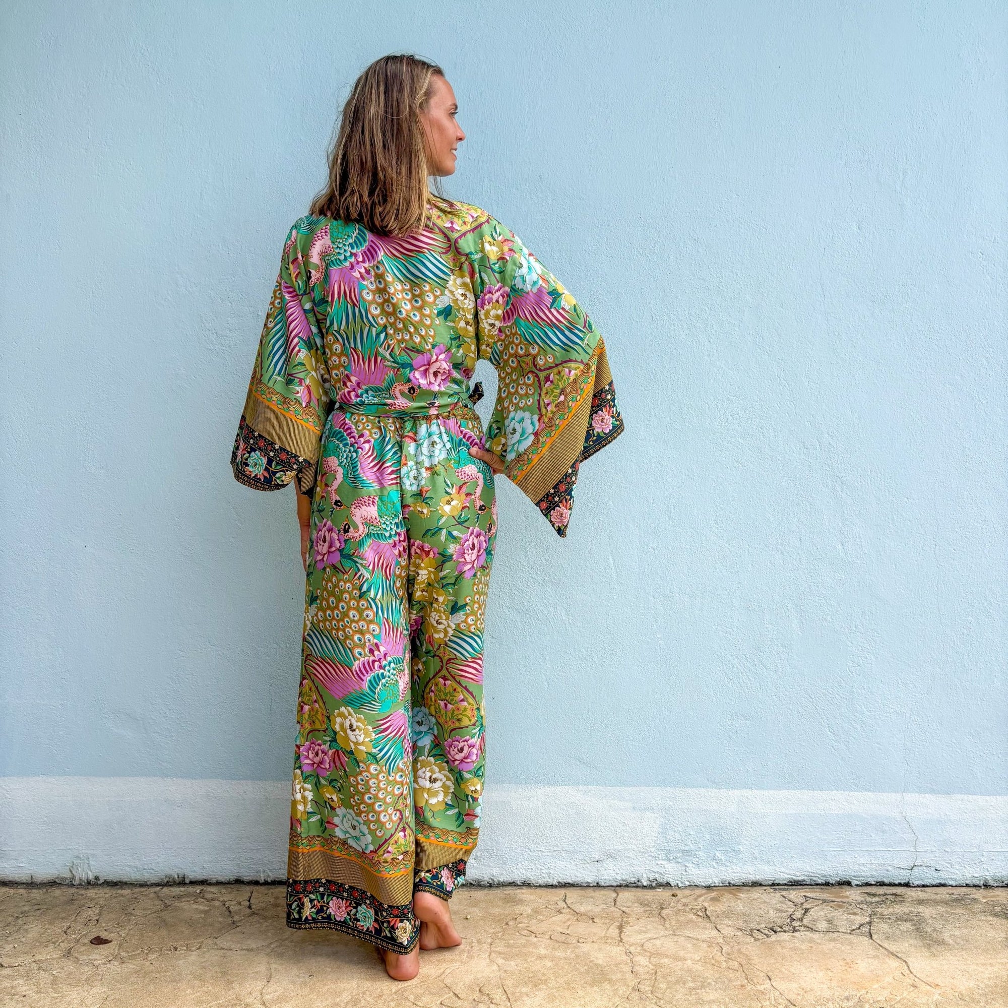 Giulia — Ensemble kimono court &amp; pantalon fluide imprimé - Éveil Botanique - Amboria