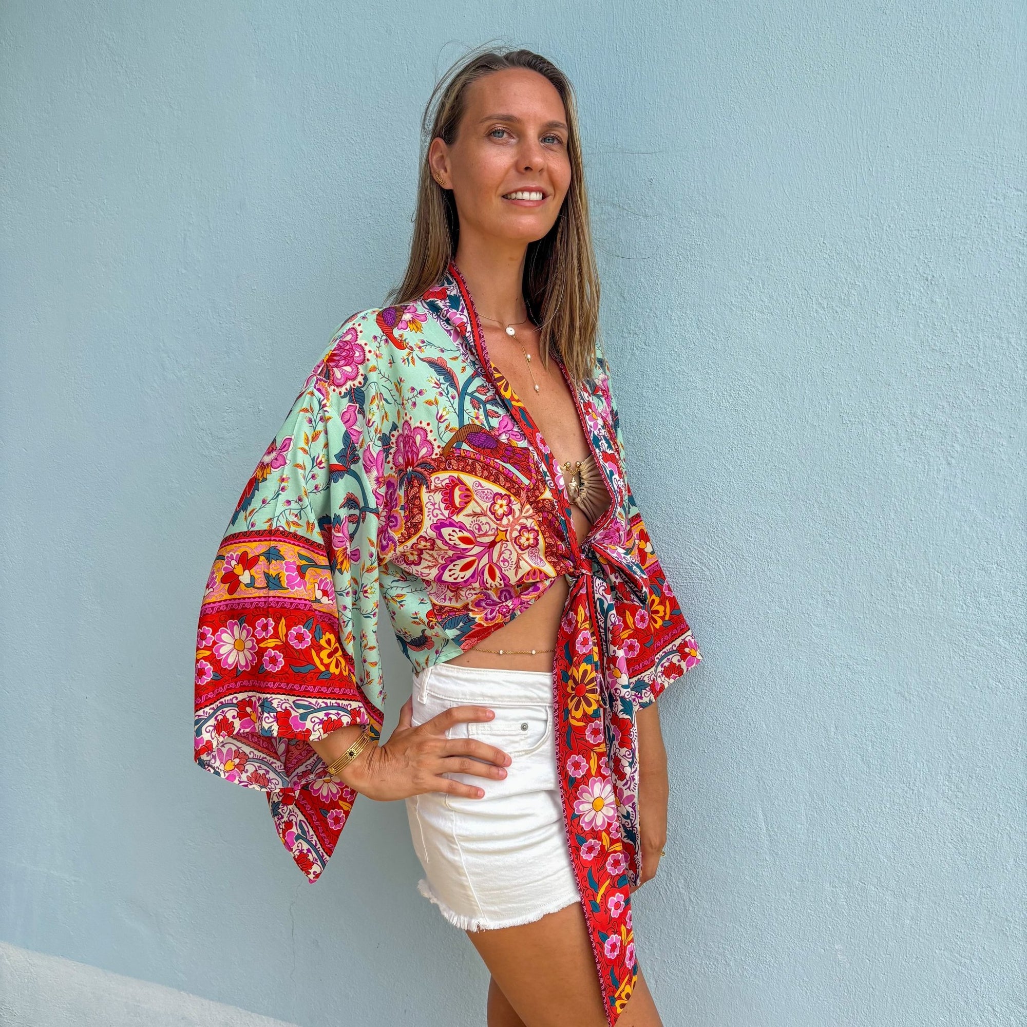 Giulia – Fleur de menthe : Kimono court d’été, léger et élégant - Amboria