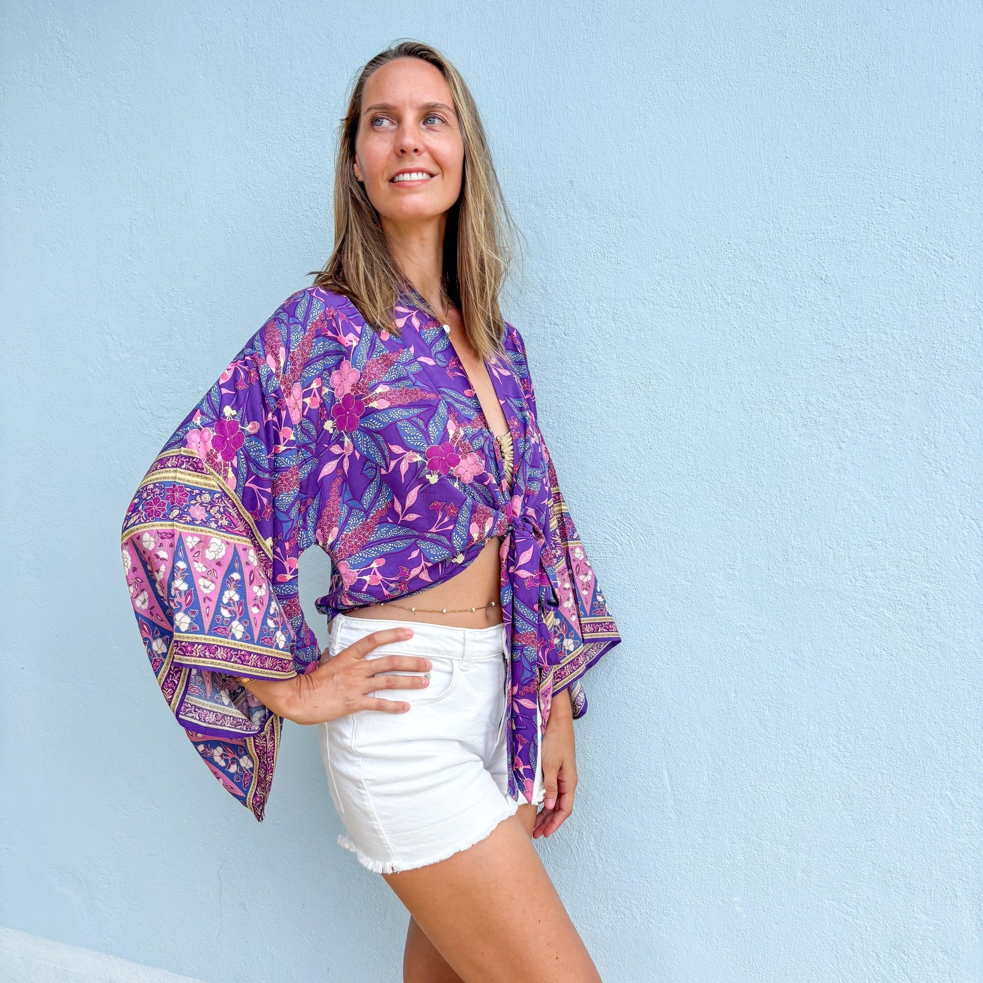 Giulia – Violet : Kimono court d’été, léger et élégant - Amboria