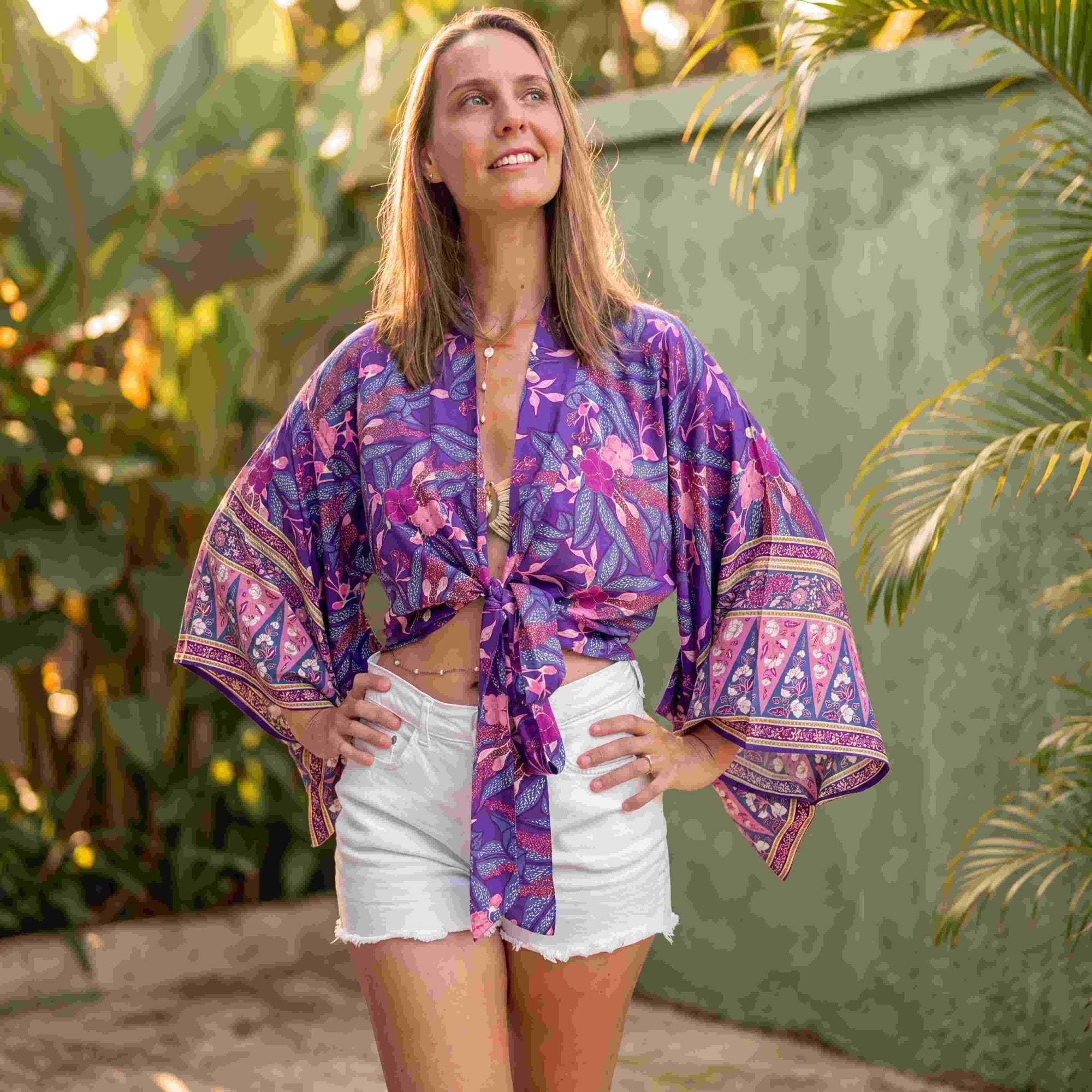 Giulia – Violet : Kimono court d’été, léger et élégant - Amboria