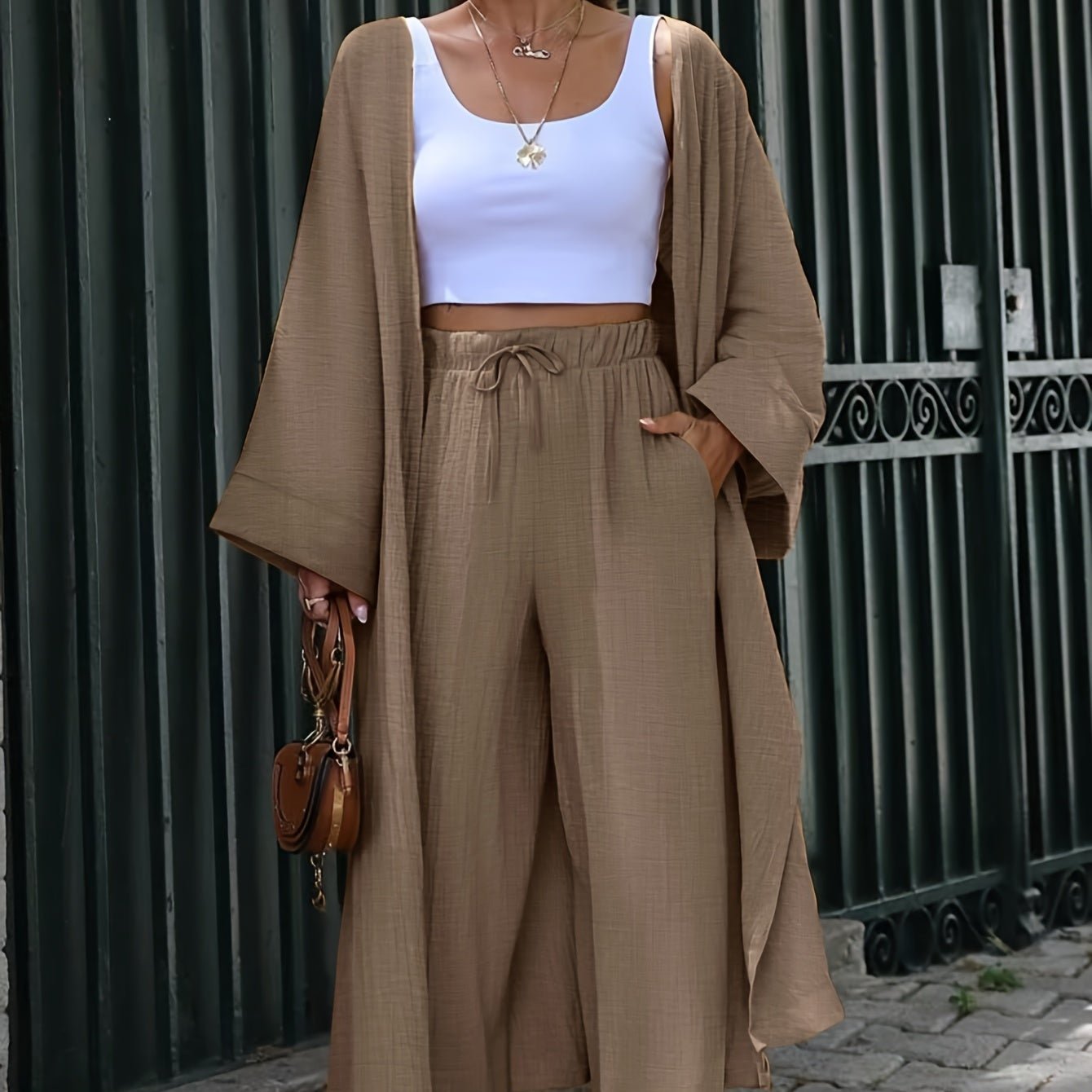 Naïa — Ensemble kimono &amp; pantalon fluide uni - Terre sereine - Une taille M encore disponible, écrivez - nous ! - Amboria