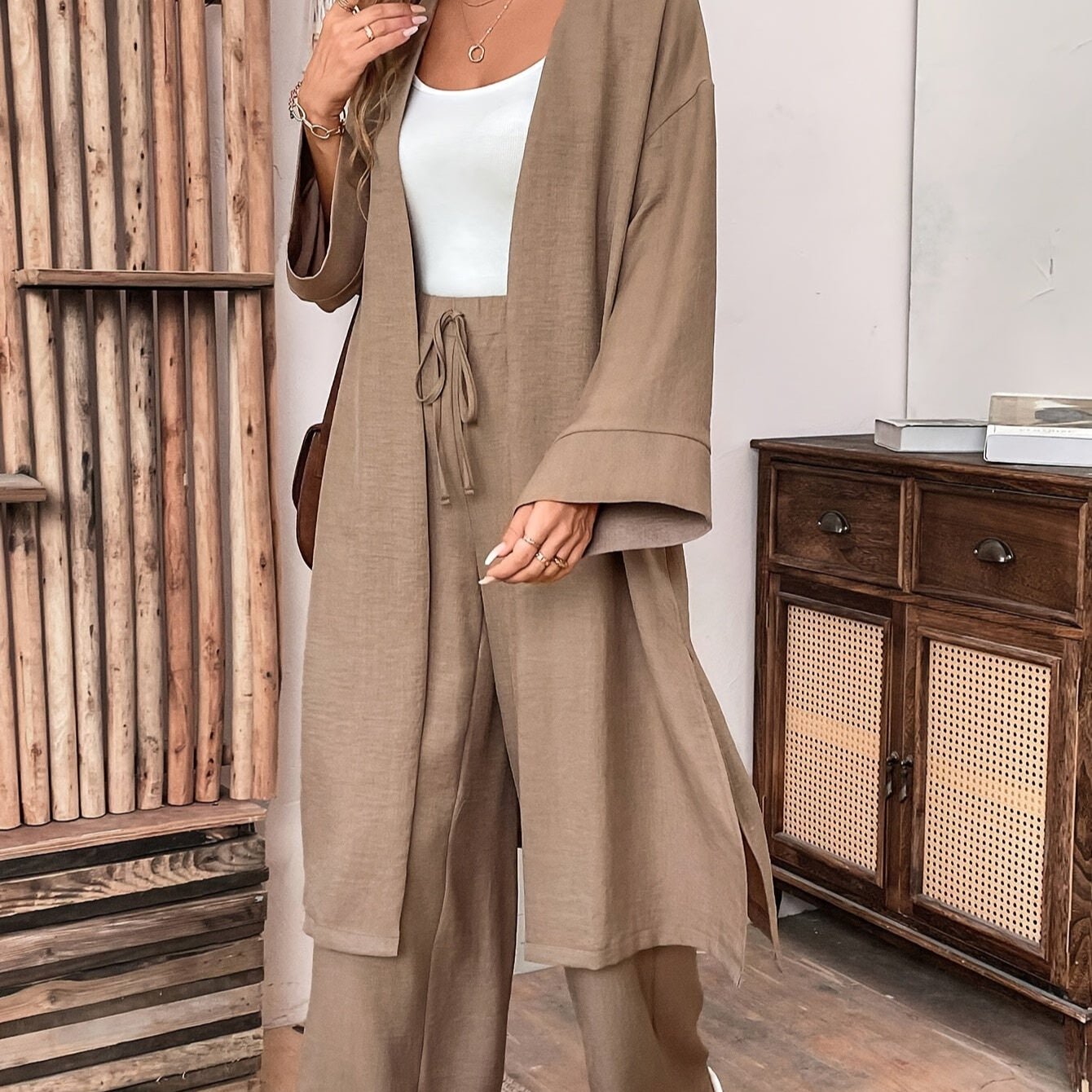 Naïa — Ensemble kimono &amp; pantalon fluide uni - Terre sereine - Une taille M encore disponible, écrivez - nous ! - Amboria