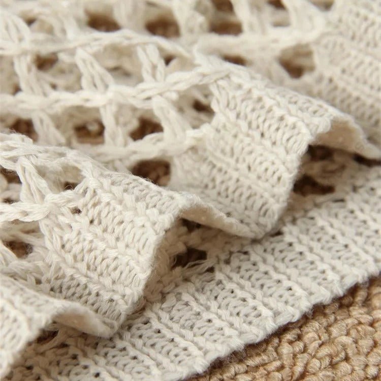 Soléa — Robe de plage dorée en maille légère - Amboria