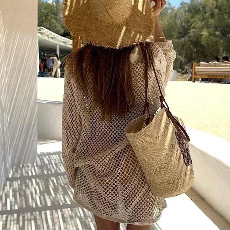 Soléa — Robe de plage dorée en maille légère - Amboria